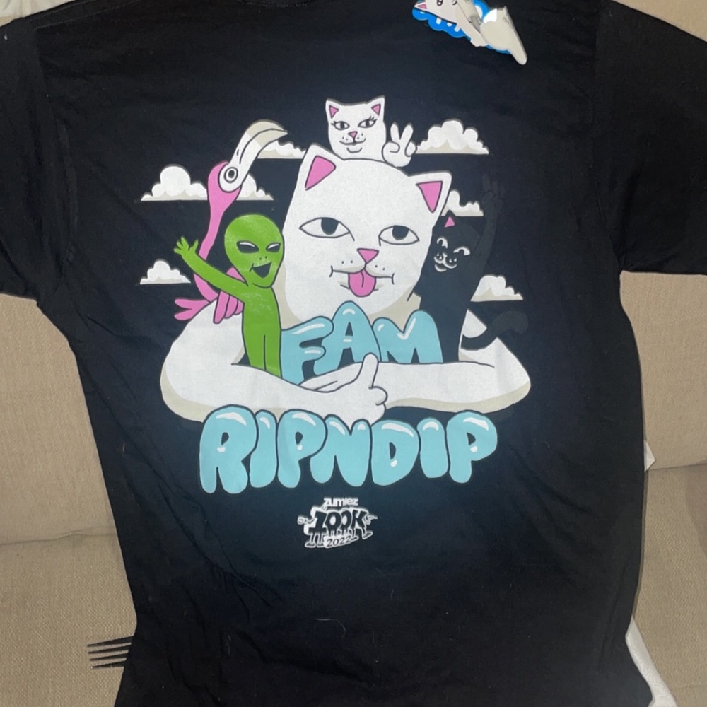 rip n dip t-shirt nwt